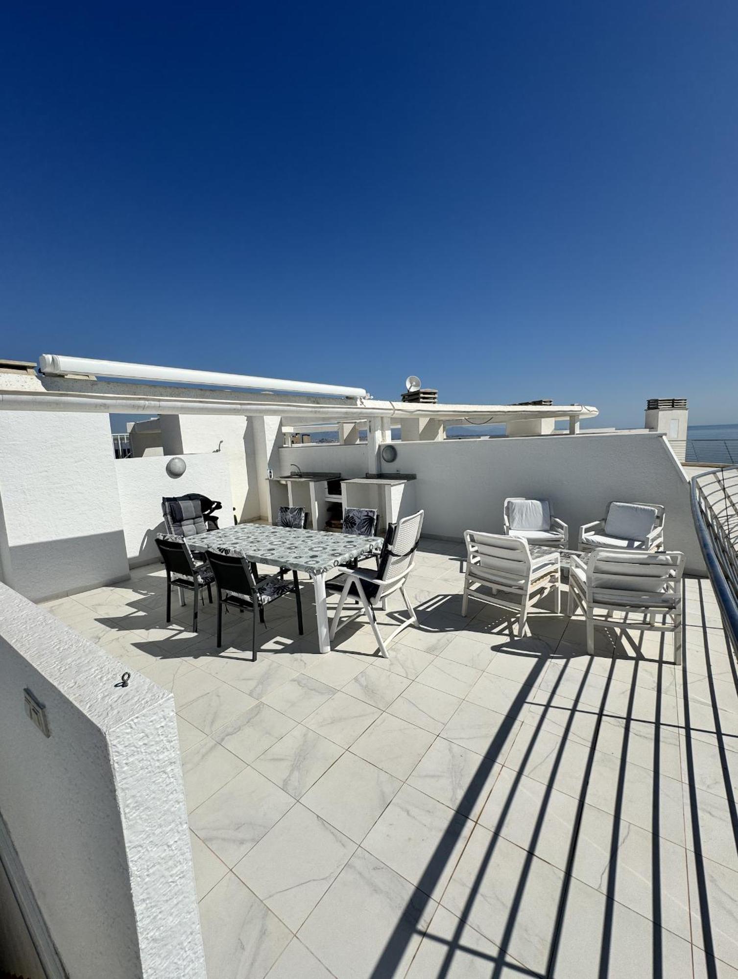 Infinity View Penthouse Apartment آريناليس ديل سول المظهر الخارجي الصورة