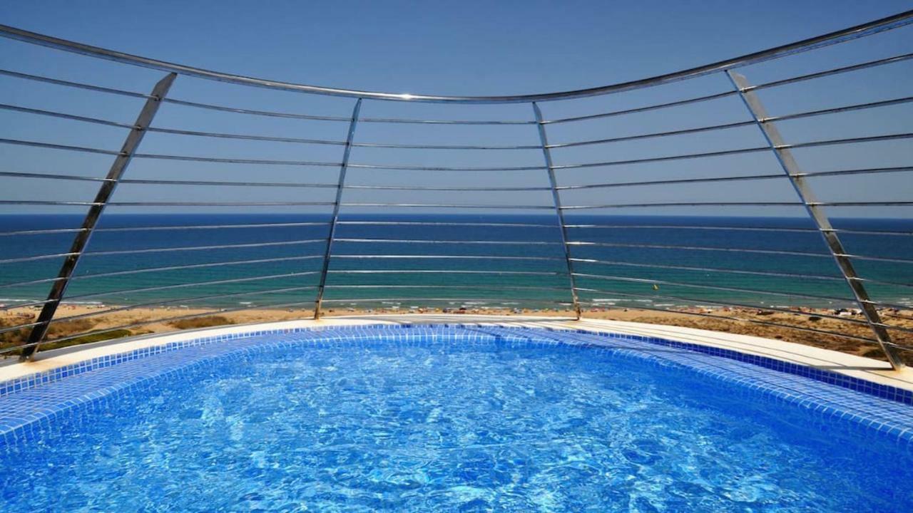 Infinity View Penthouse Apartment آريناليس ديل سول المظهر الخارجي الصورة